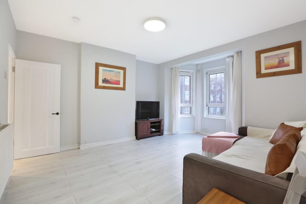 Main image of property: Peckham Road, London, SE5