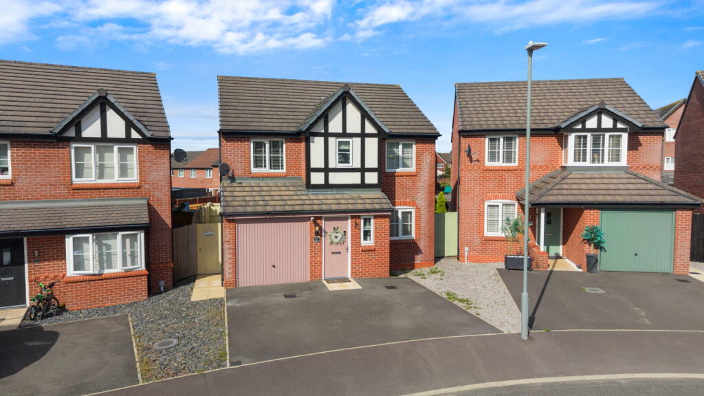 Main image of property: Bearwood Road,Kirkby,Liverpool,L33 2AF