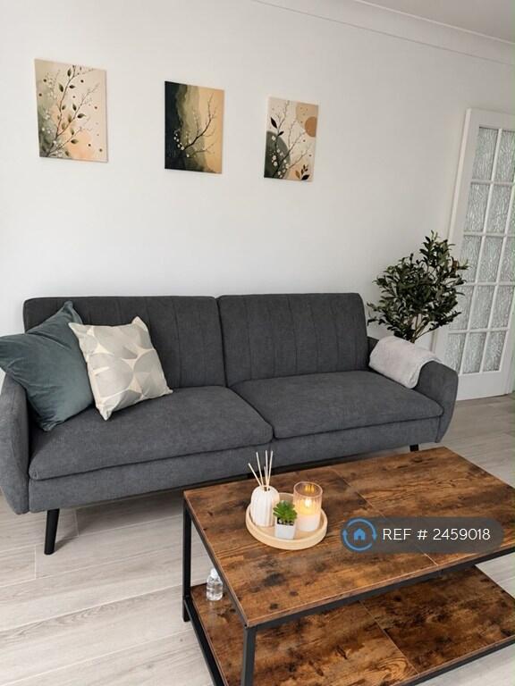 Main image of property: Shelford Road, Cambridge, CB2
