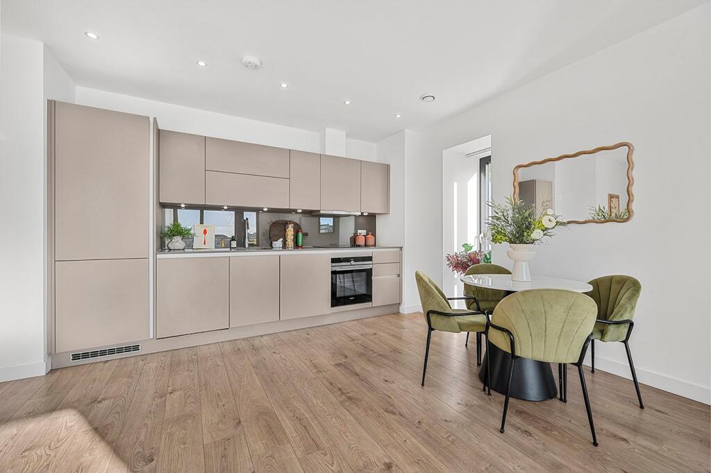 Apartment in London, Angel, Islington - More