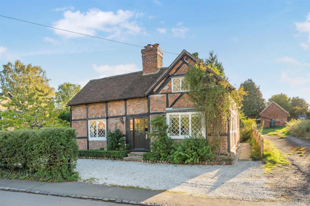 Main image of property: Birmingham Road, Stoneleigh