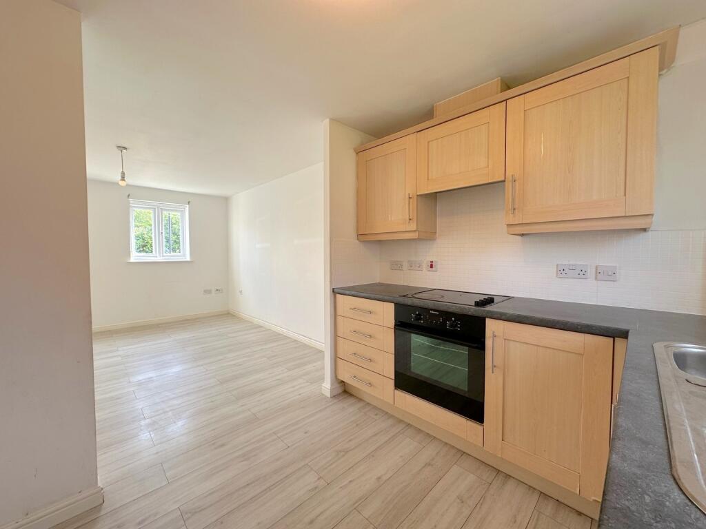 Apartment in Walsall - View 5