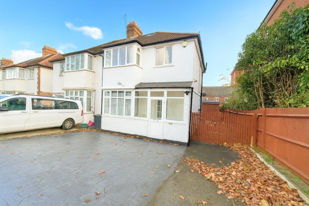 Main image of property: London Road, Isleworth, Greater London, TW7