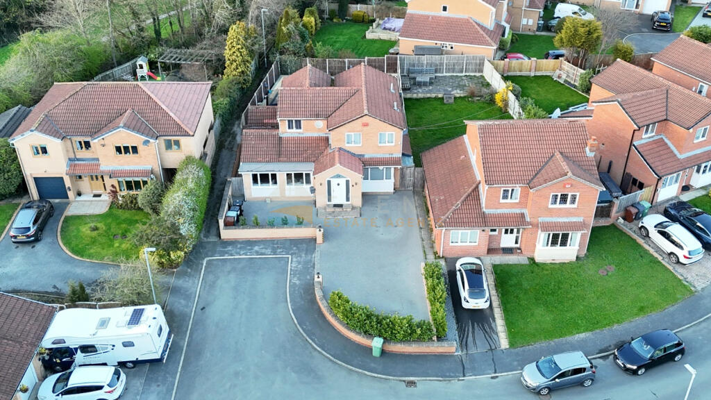 Main image of property: Landseer Avenue, Tingley, Wakefield, West Yorkshire