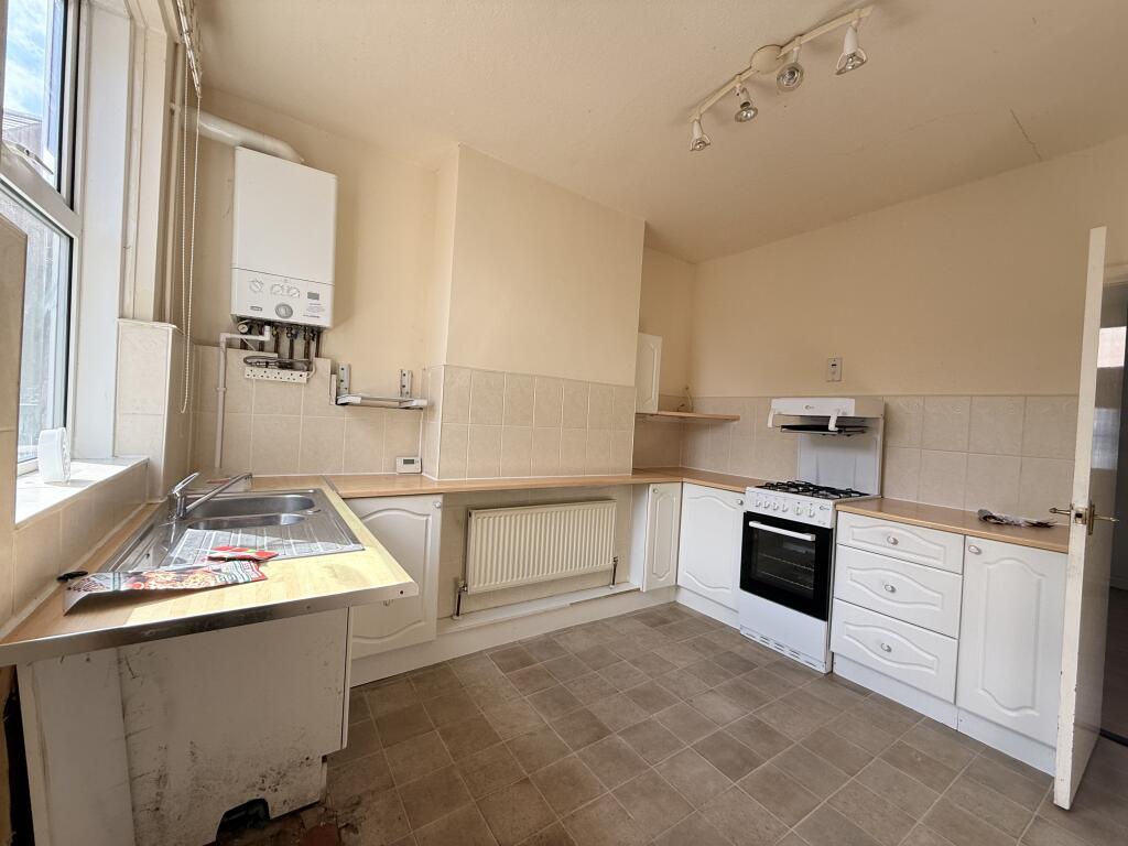 House in Nottingham - View 4