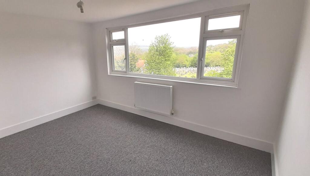 Apartment in Brighton, Round Hill - View 4