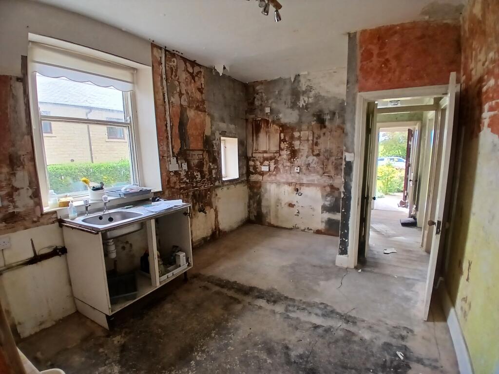 House in Darlington - More