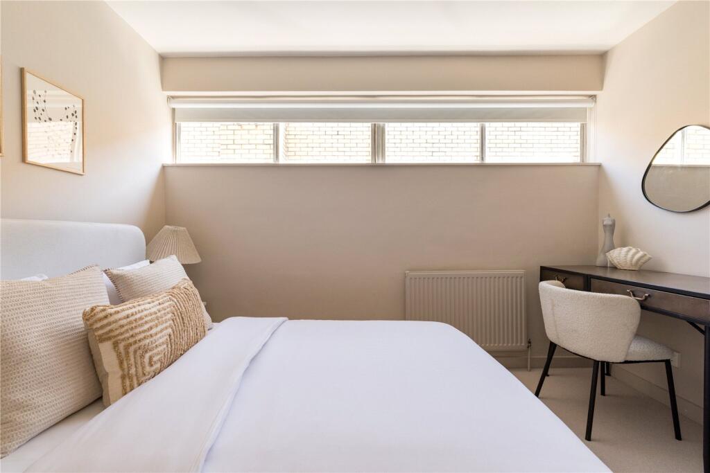 Apartment in London - View 5