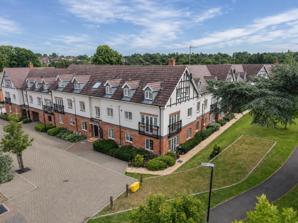 Main image of property: Ranulf Court, Gerrards Cross, Buckinghamshire, SL9 9FS