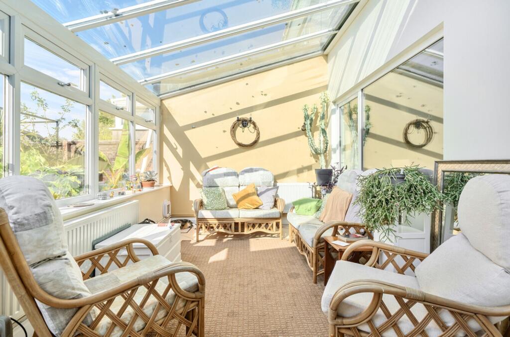House in Thornbury, Milbury Heath - View 4