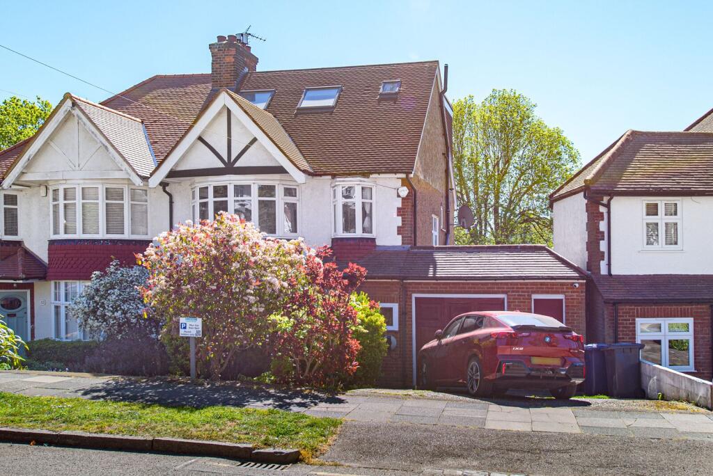Main image of property: Friary Road, North Finchley, London, N12