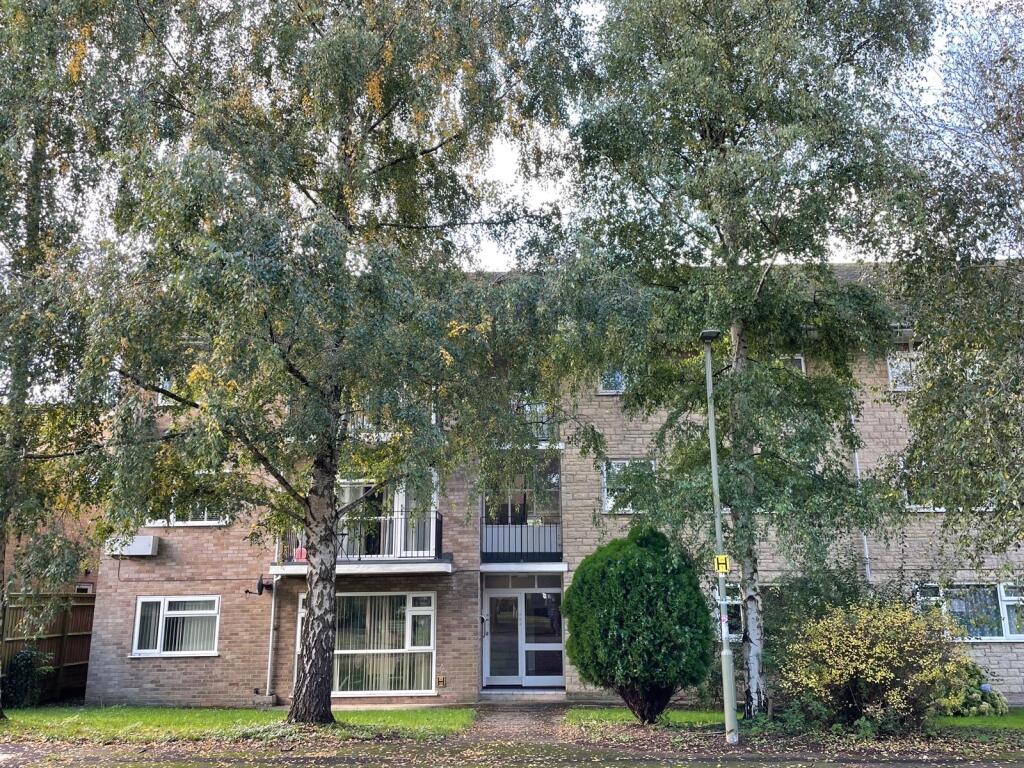 Main image of property: Glyme Close, Woodstock, OX20