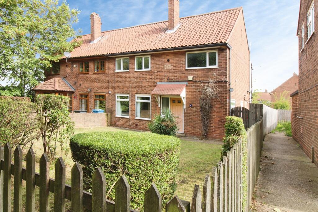 Main image of property: Hardington close
