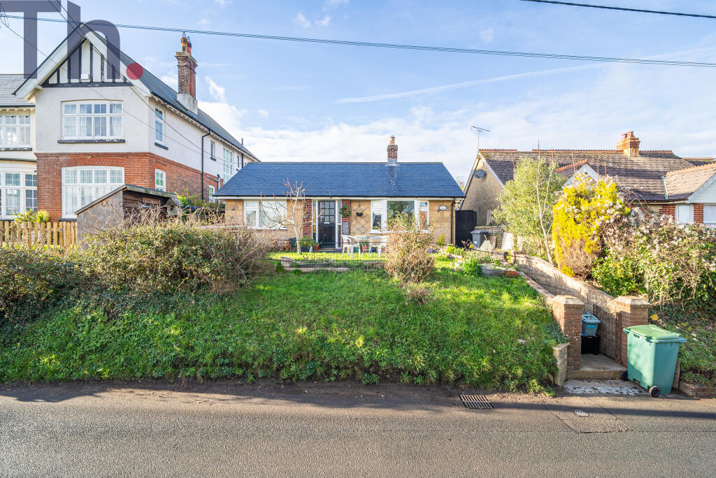 Bierley, Isle of Wight photo 3