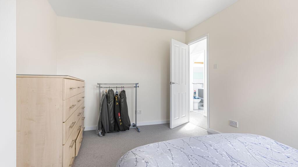 Additional image 17 of Sharrat Field, Four Oaks, B75