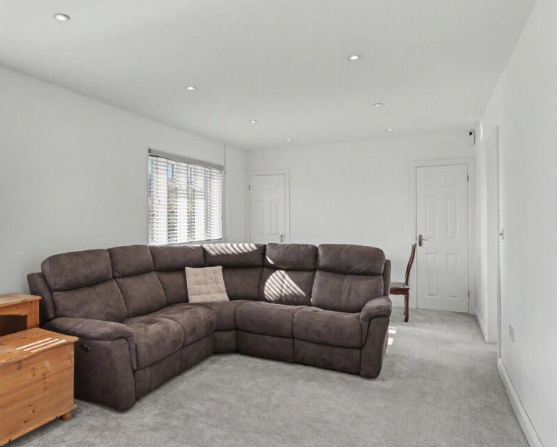 House in Nottingham - View 3