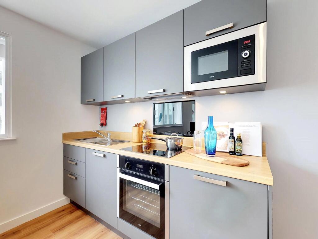 Main image of property: Apt 4, Gravity Residence #397981