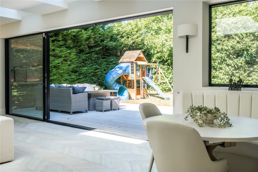 House in Reading - View 4