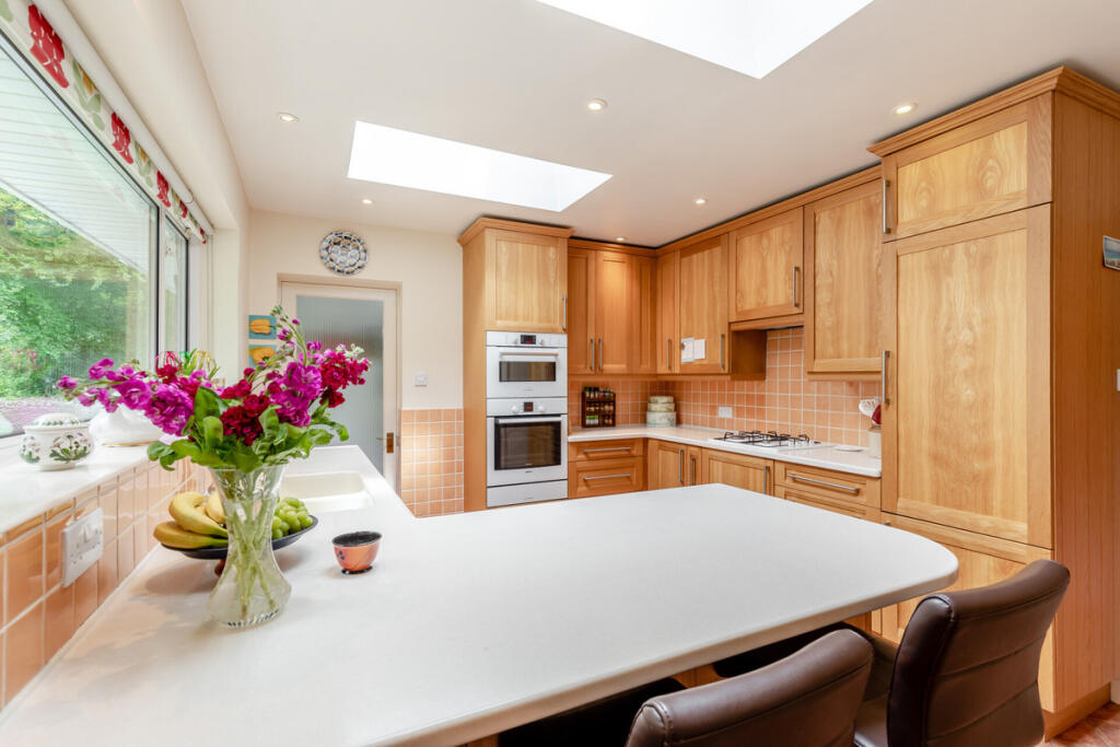 Holly Lane, Clevedon, BS21 photo 2