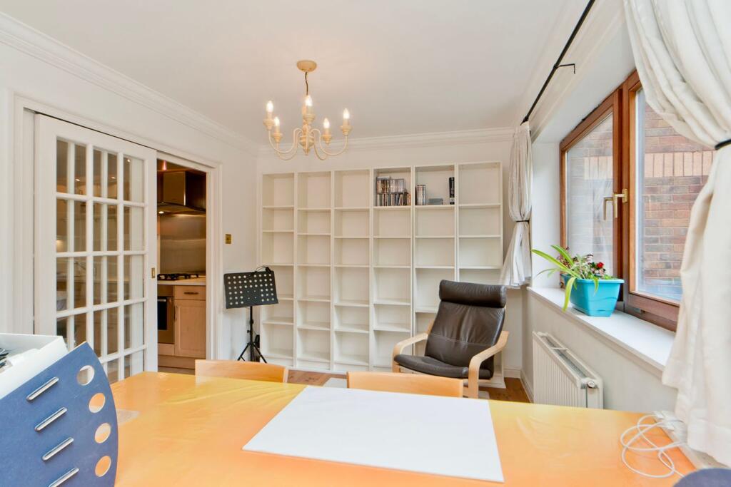 Apartment in Edinburgh, Blackford - View 4