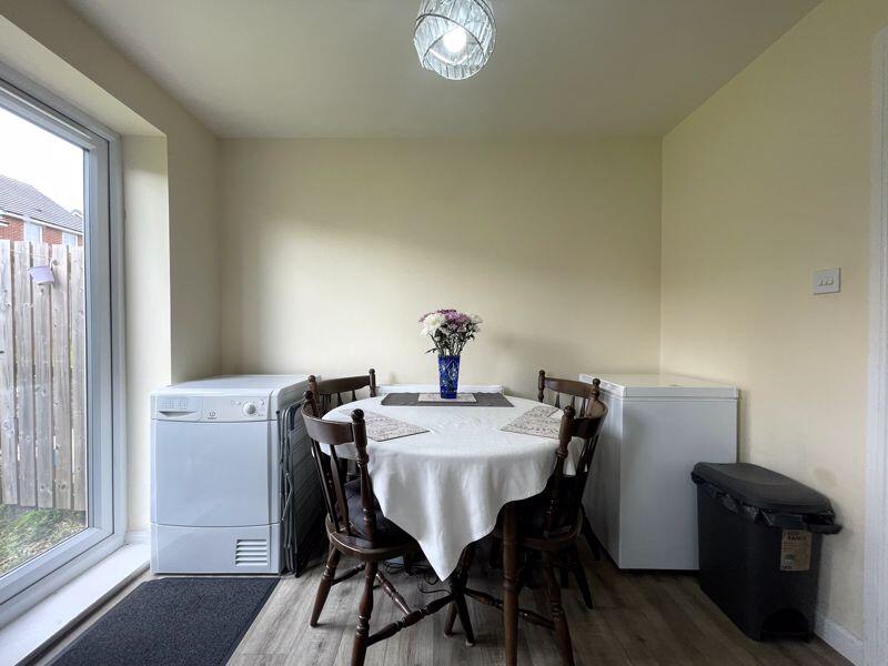Elder Grove, BLAKELAW, Newcastle Upon Tyne photo 5