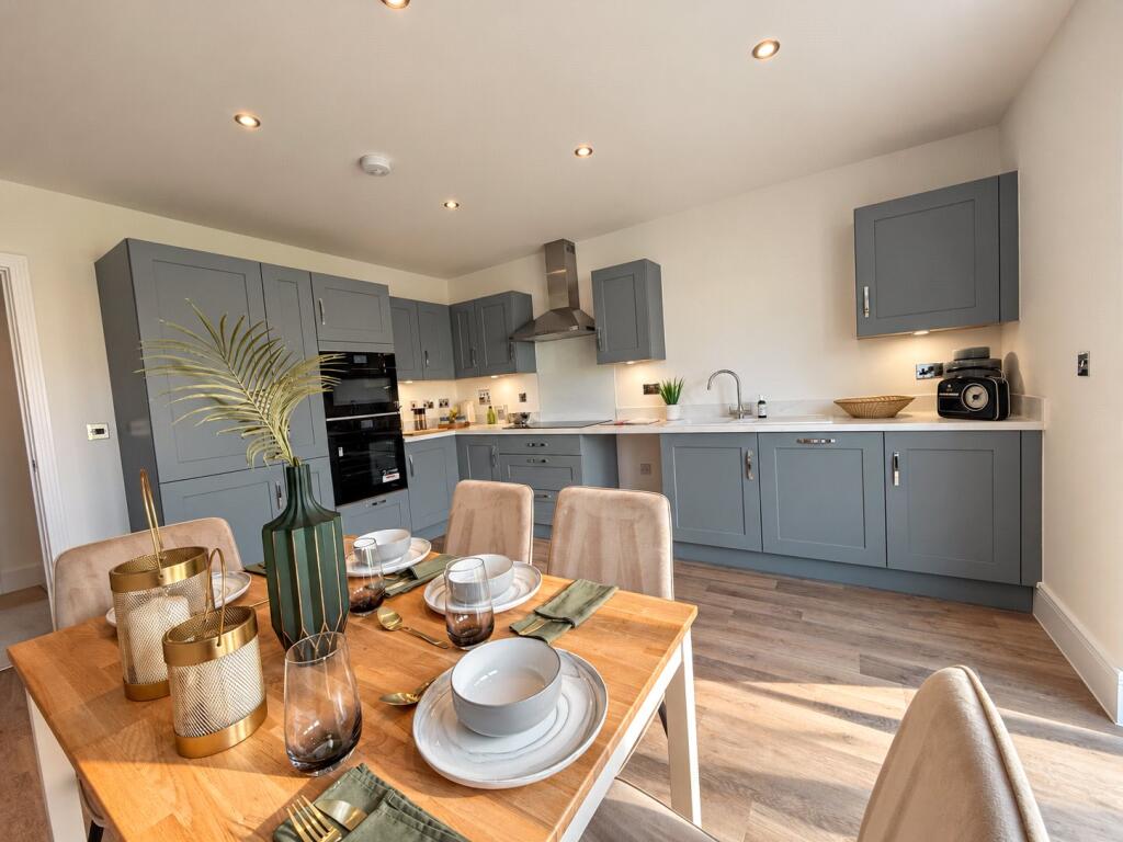 House in Salisbury - View 2