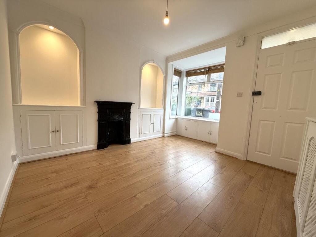 House in Watford - View 4
