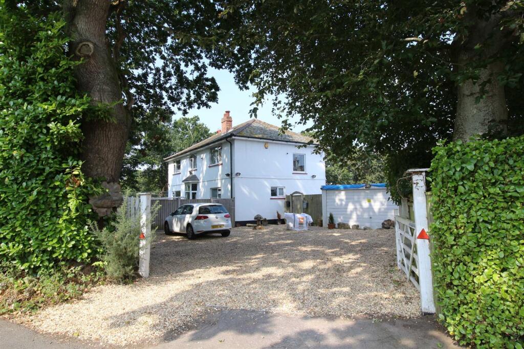 House in Southampton - View 3