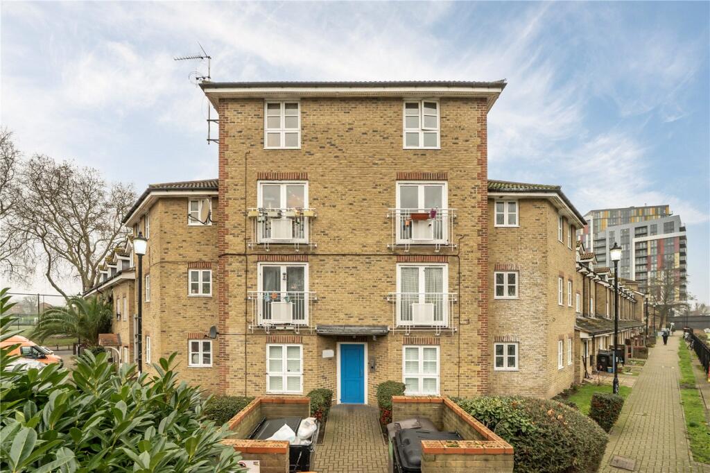 Main image of property: Towpath Walk, Hackney Wick, London, E9