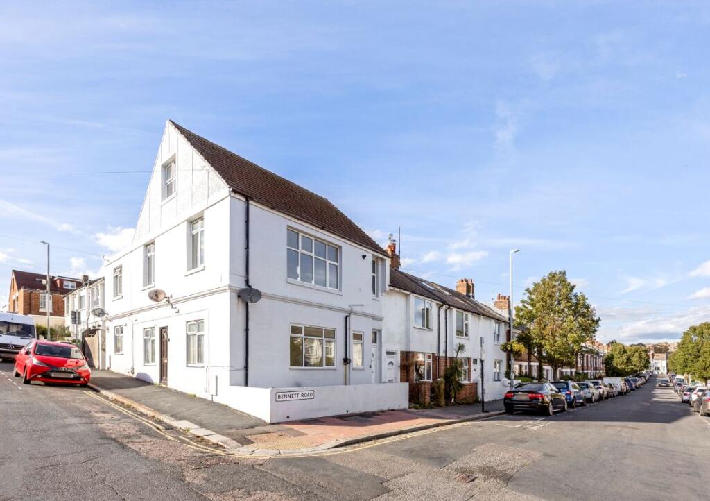 5-bed terraced on 37 & 39 Bristol Gardens & 1 Bennett Road, Brighton, East Sussex, BN2 5JR, £575,000