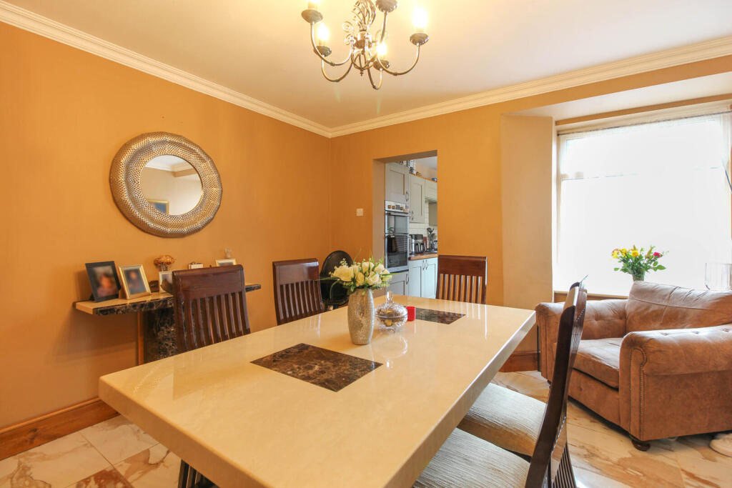 House in Burton Latimer - More