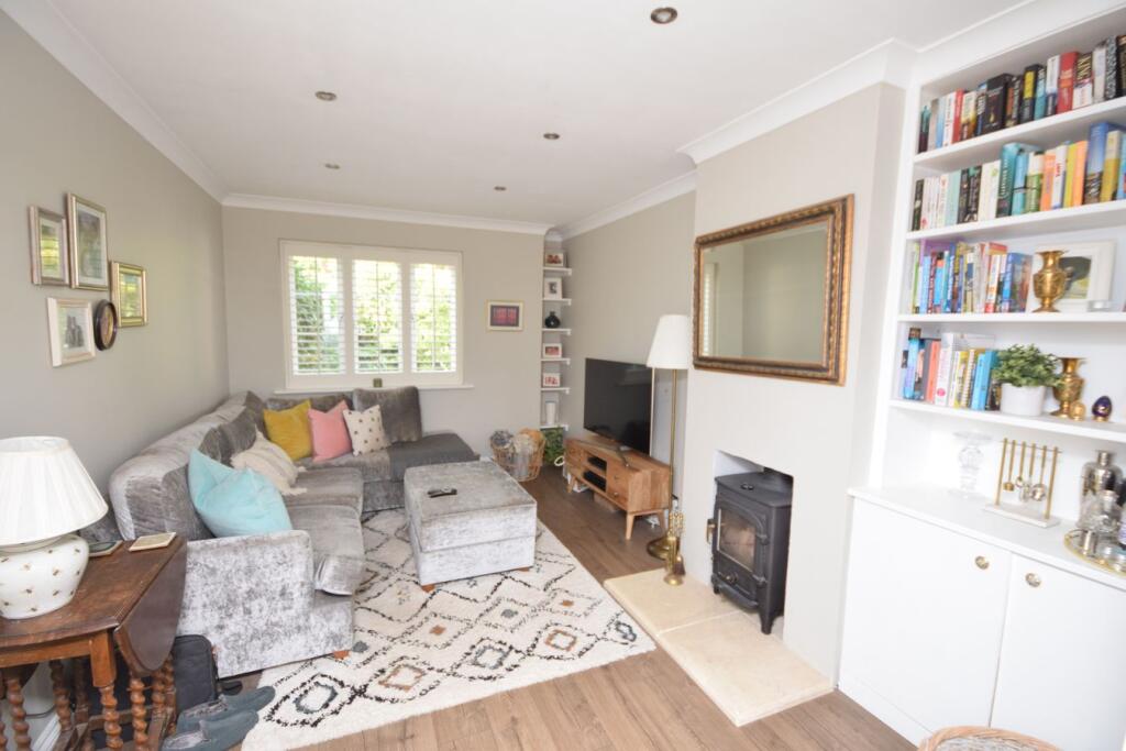 House in Waverley, Farnham - View 3