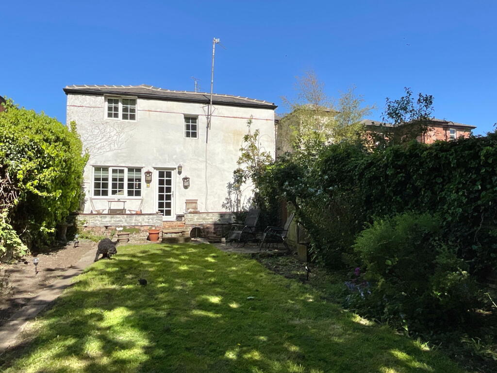 3 Bedroom Detached in PR9 0QT