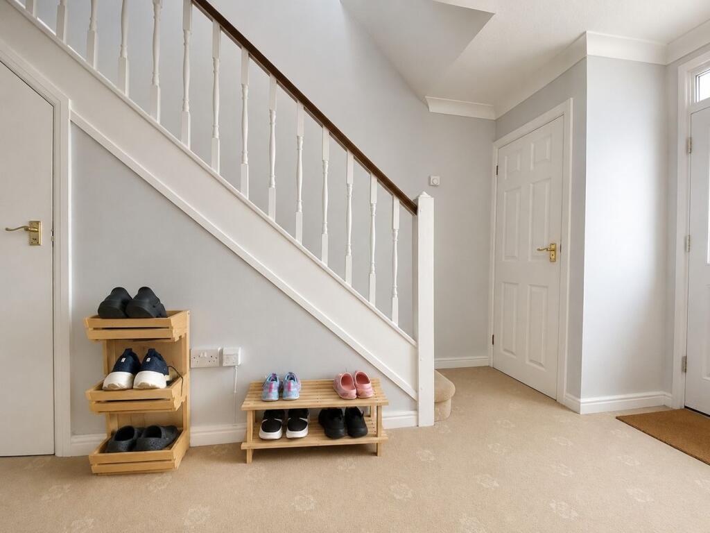 Wedgwood Drive, Whitecliff, BH14 - View 4
