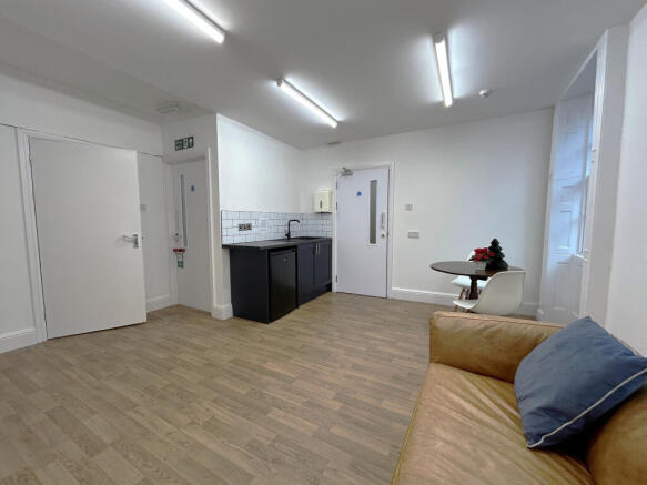 KITCHEN STAFF RECEPTION AREA 1