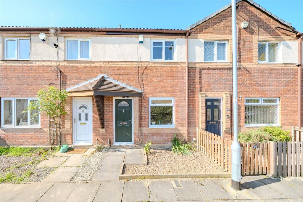 Main image of property: Raynville Walk, Leeds, West Yorkshire