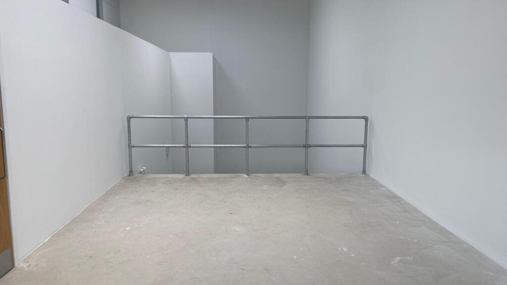 img 7.jpg