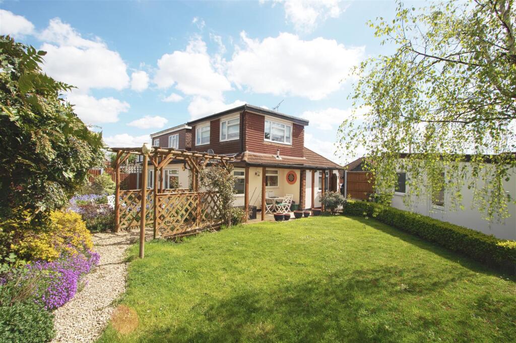 Main image of property: Lorraine Close, Billericay