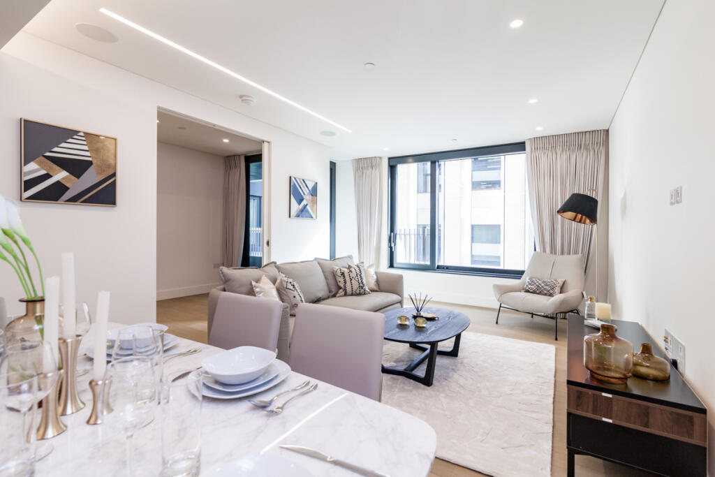 Apartment in London, City of Westminster - View 2