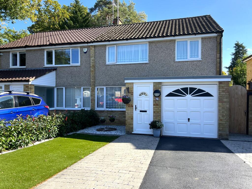 Main image of property: Manor House Gardens, Edenbridge