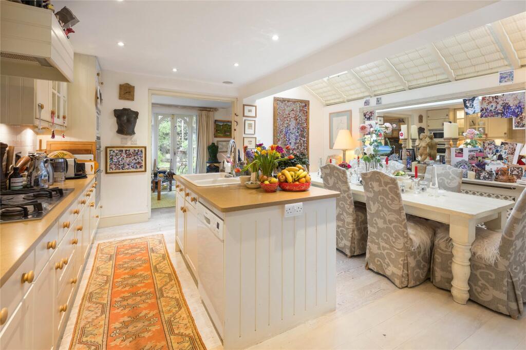 Anhalt Road, London, SW11 photo 2