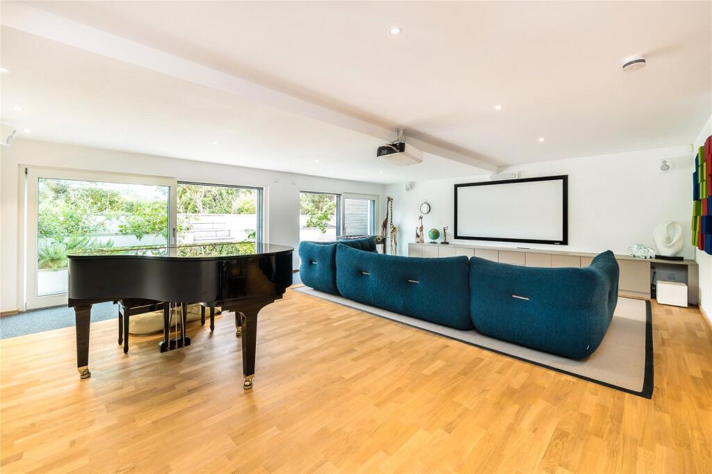 House in London, Muswell Hill - View 5
