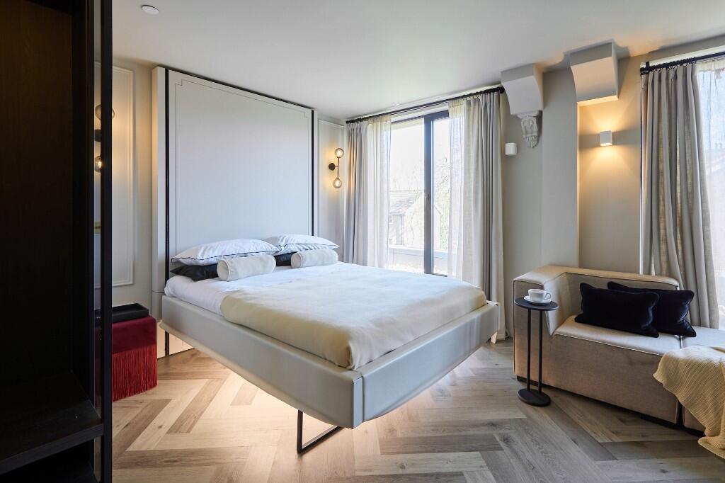 Main image of property: Wilesden Lane, London, NW6