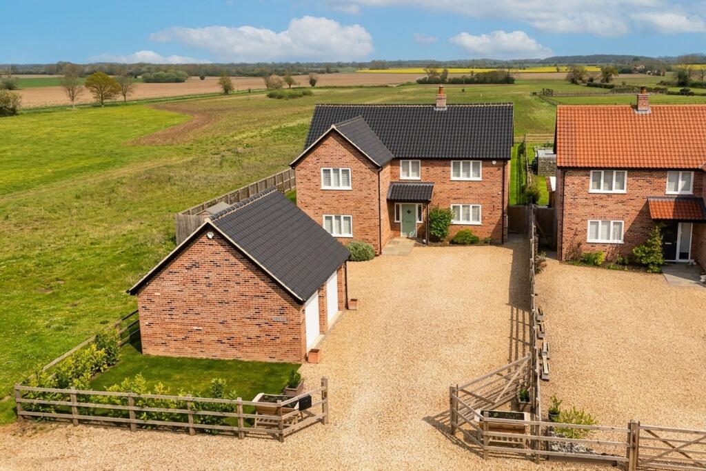Main image of property: The Green, North Lopham, Diss