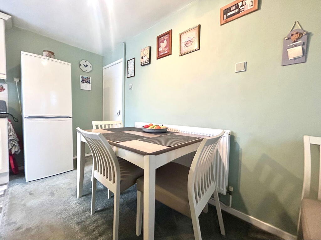 Catherine Road, Hurst Hill, Coseley - More