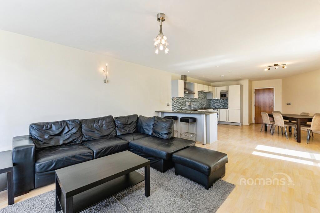 Apartment in Reading - More