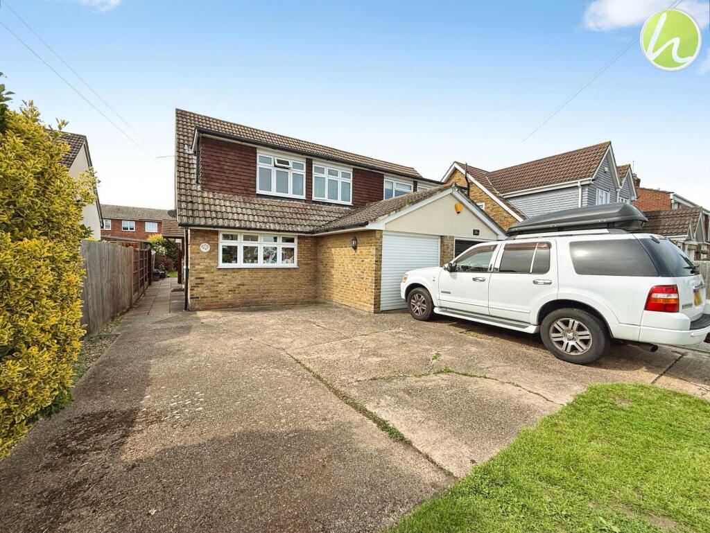 House in Stanford-le-Hope, Essex - View 2