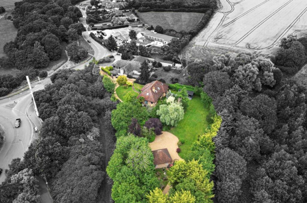 Hookhams Lane, Bedford photo 3