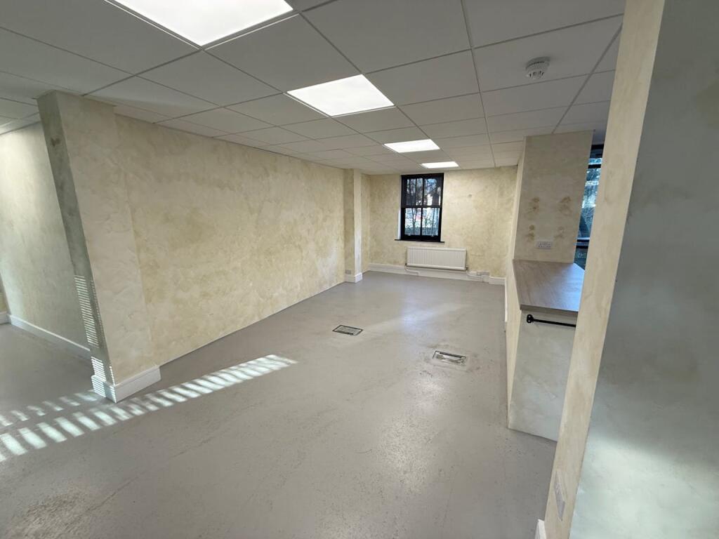 Additional image 3 of Park Mill, Burydell Lane, Park Street, St Albans, AL2 2EZ