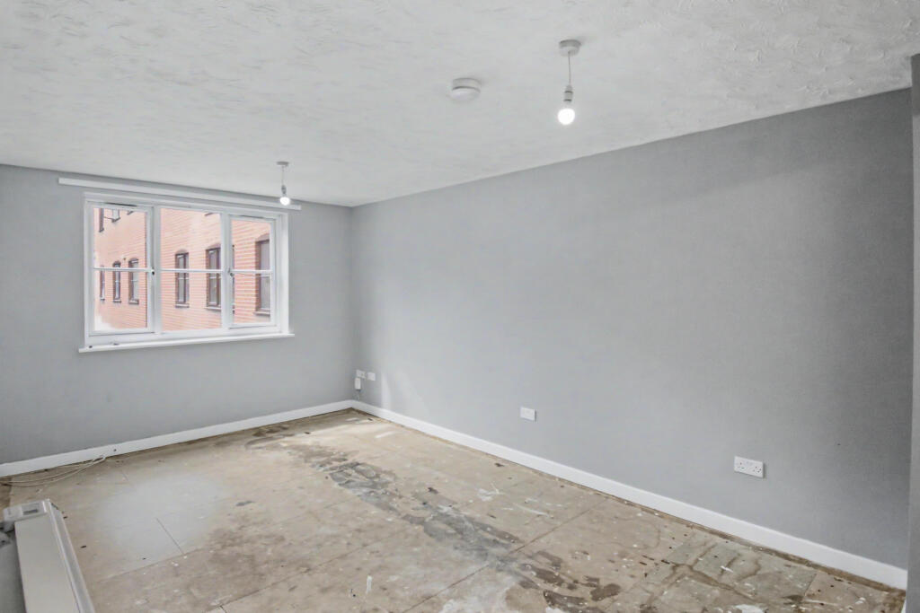 Apartment in Norwich - View 5